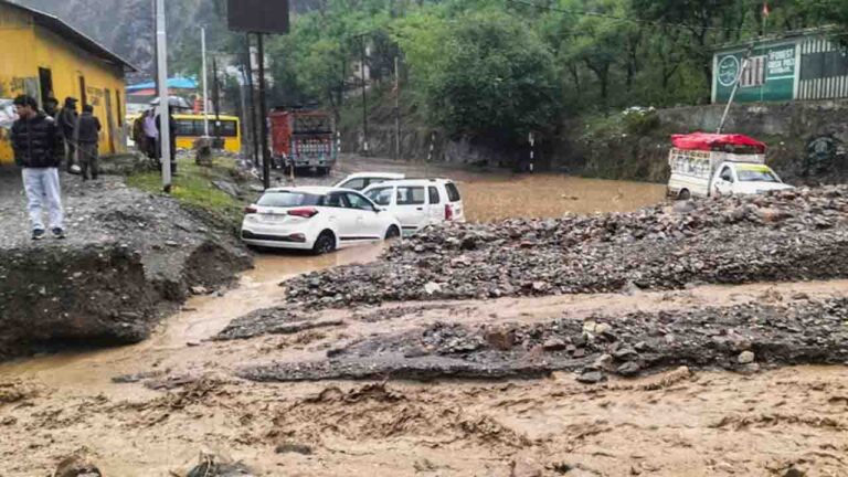 Nature’s Fury Strikes Ramban: 3 Dead, Over 100 Rescued as Flash Floods and Landslides Ravage J&K