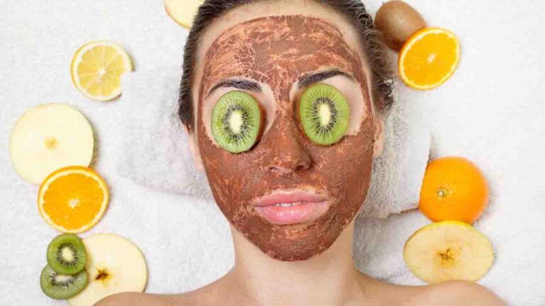 Home-Based Fruit Facial Guide: Achieve Natural Glow Using Papaya, Banana, and Kiwi