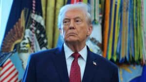 Donald Trump Signals Potential Deal as Pakistan Moves to Host Peace Talks with ‘Reasonable’ Iranian Leadership