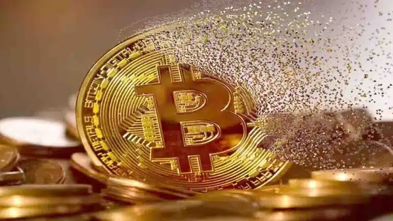 Bitcoin Price Crumbles as JD Vance Flags Ceasefire Failure with Iran