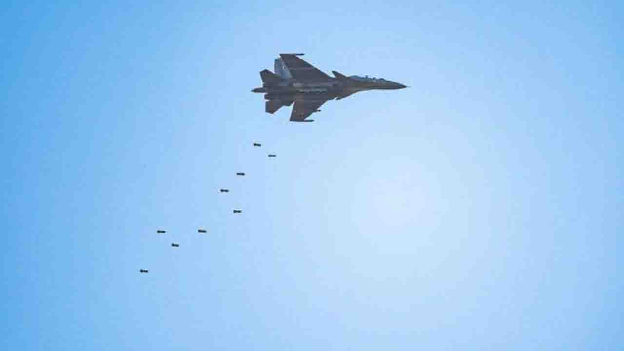 Desi 'Mk-84': Defence Ministry Kickstarts Project for 1,000-kg Indigenous Bombs