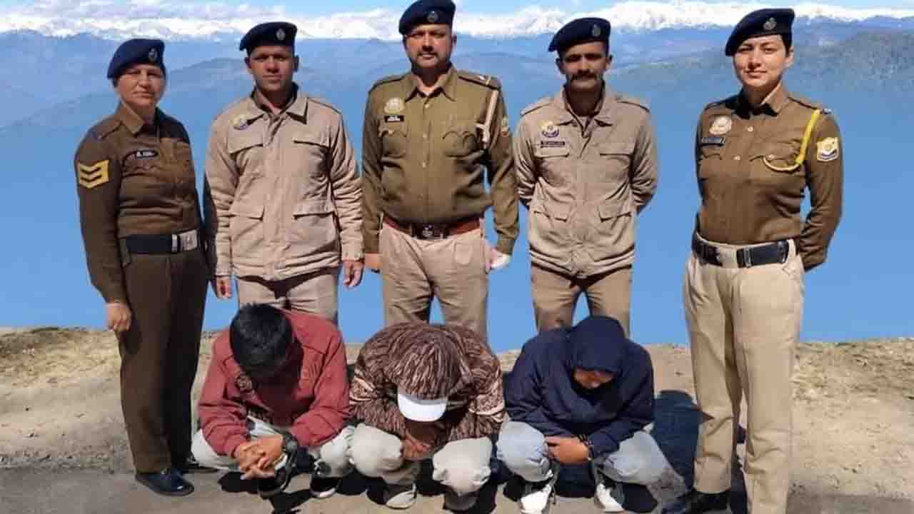 Shimla Drug Bust: Nepal nationals held with 9.28kg opium and 12 lakh cash