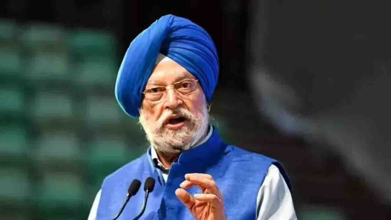 Lockdown Rumours Completely False, India Holds 60-Day Crude Reserve, Zero Fuel Shortage: Hardeep Puri
