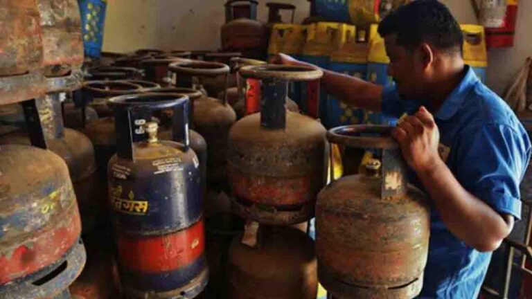 Centre Conducts Over 1,900 Raids, Suspends 74 LPG Distributors to Curb Hoarding Amid Supply Push