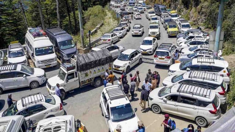 Heatwave Rush Pushes Shimla to the Brink as Tourist Influx Breaks Records