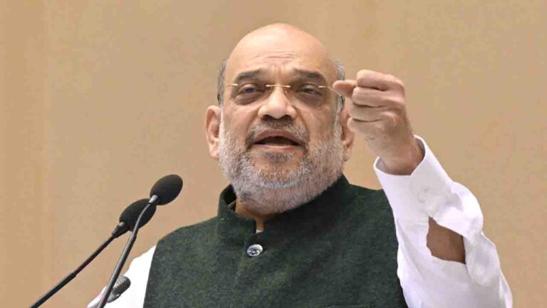 Amit Shah, Kharge Trade Charges Over Vande Mataram Recitation, PM CARES Fund
