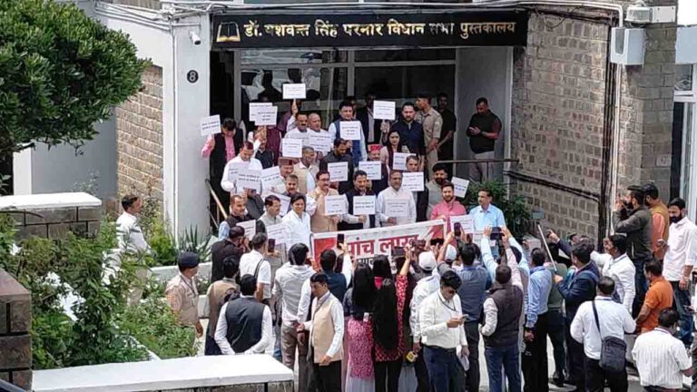Himachal Assembly Adjourned in 12 Minutes on Day 1 Amid High Voltage Ruckus Over National Anthem and Employment