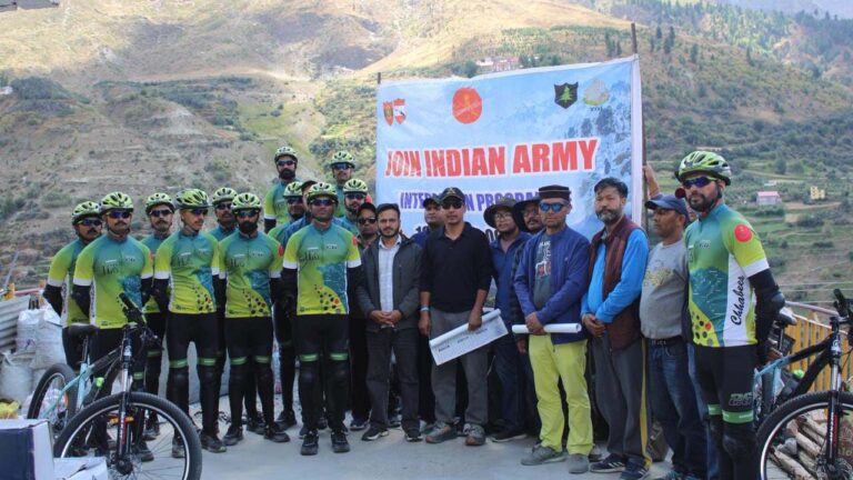Army Cyclists Reach Keylong on 1,200-km Nation-Building Ride