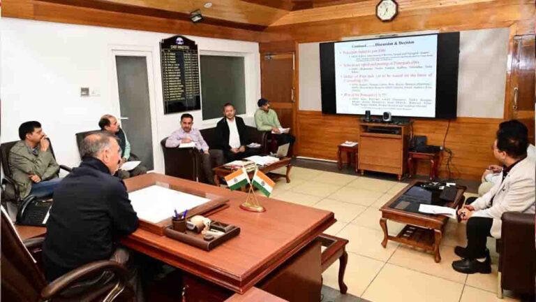 Himachal CM orders dress code, uniform for CBSE schools