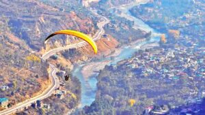 Manali Prepares for Maiden Paragliding Pre-World Cup in October