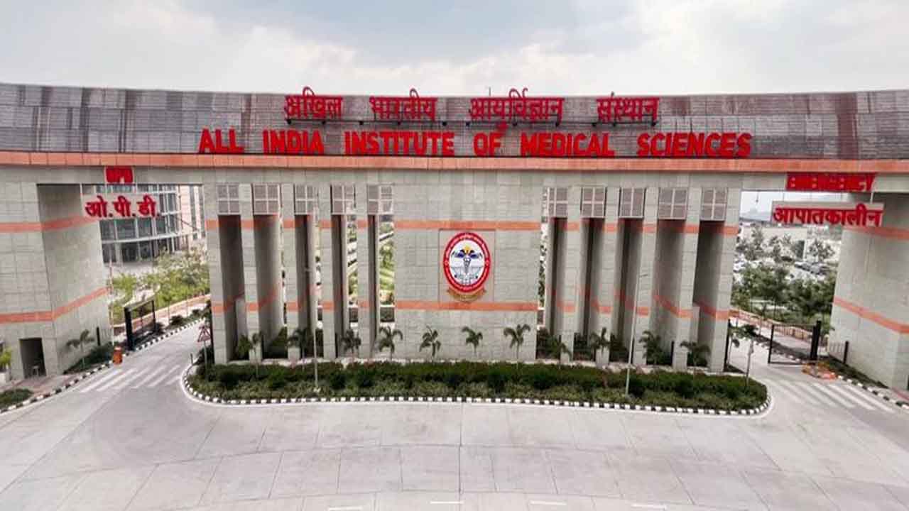 AIIMS Bilaspur to Introduce CAR-T Cancer Therapy, Bone Marrow and Liver Transplants