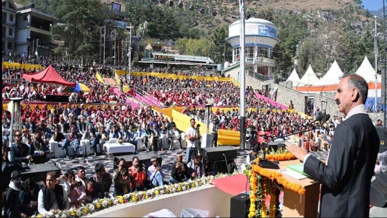 Kullu Dussehra 2026: Sukhu Announces Honorarium Hike for Deities, Bajantris and Mahila Mandals
