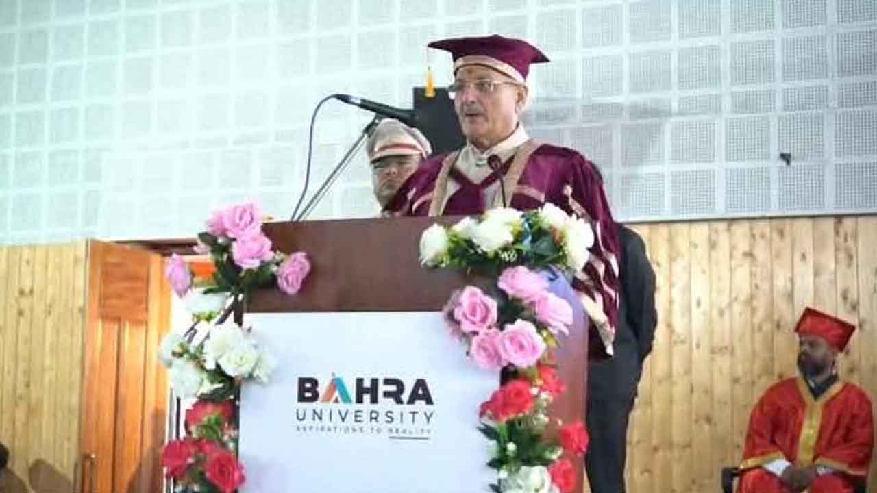 Bahra University Convocation 2026: Himachal Governor Confers Degrees on 577 Graduates, Emphasizes Entrepreneurship